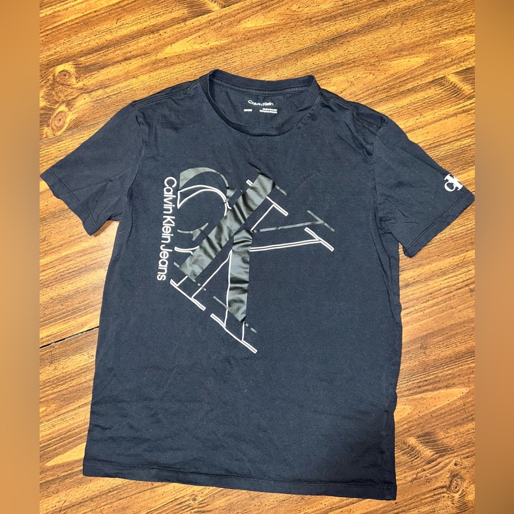Calvin Klien shirt